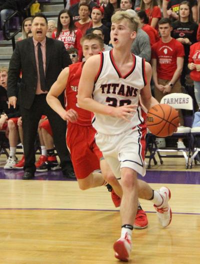 West Hancock Close Out With Tie For Best Boys Basketball Season