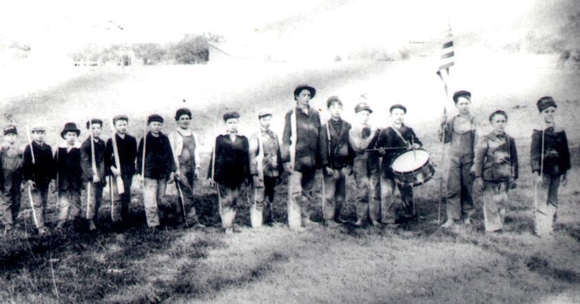 An 'army' of young boys captures history, stirs memories - Vimarsana News