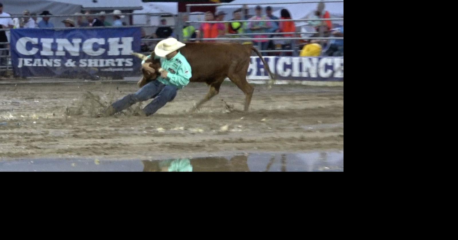 Rodeo gets off to soggy start | Daily Democrat, Fort Madison, Iowa ...