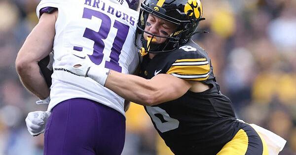 College football: Lutmer named to Chuck Bednarik Award Watch List