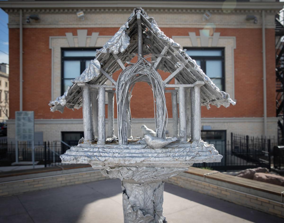 See Three Exhibitions And A Live Band At Mam S Art Swing