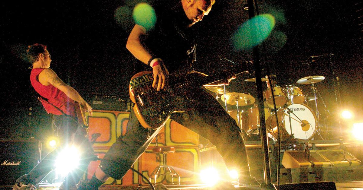 Pearl Jam officially announces Missoula stadium concert
