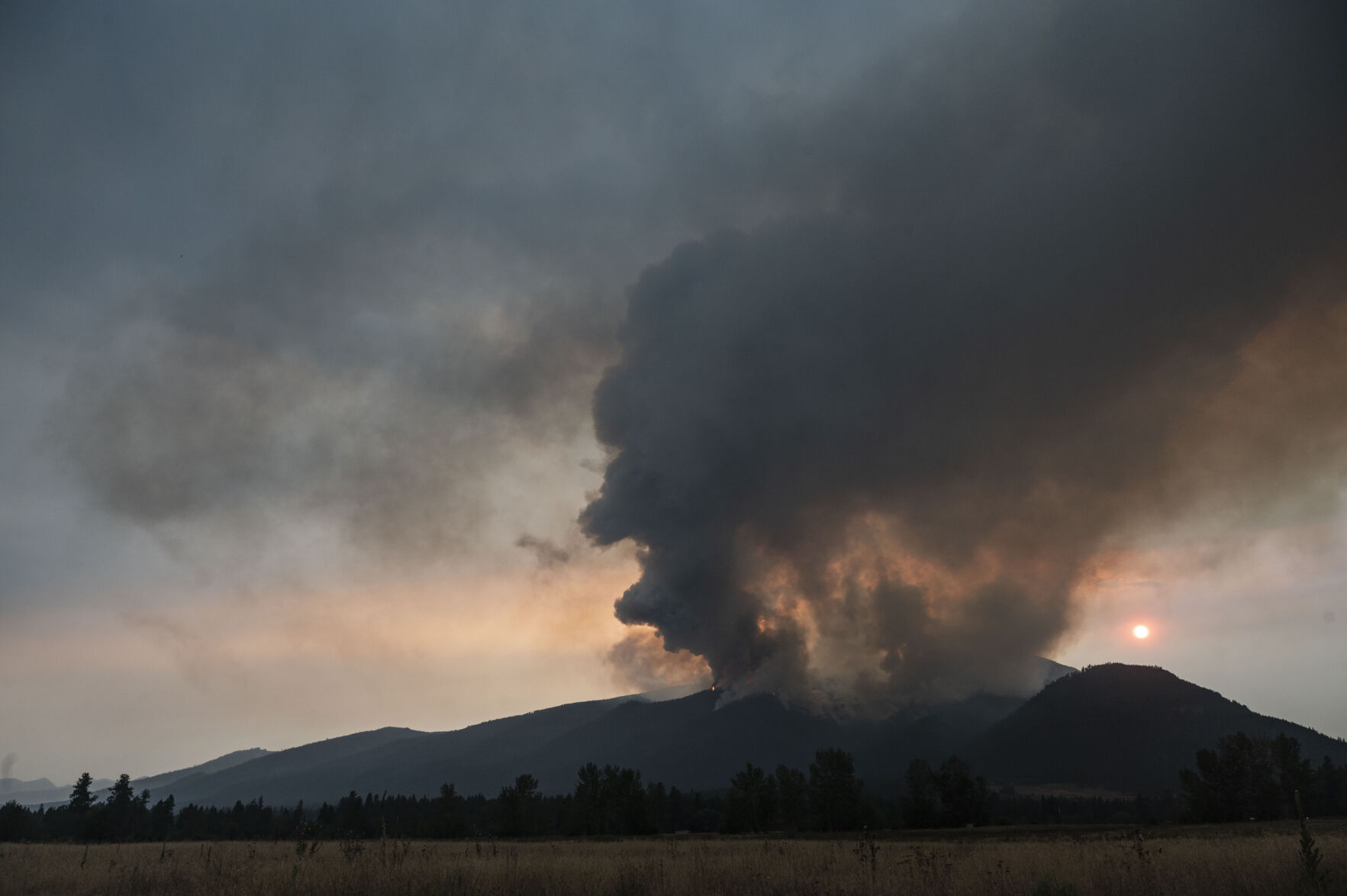 Sharrott Creek Fire: Evacuations Ordered For Montana Blaze