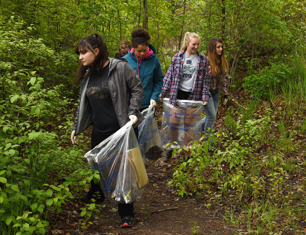 Hundreds scour Clark Fork River banks in annual cleanup Local
