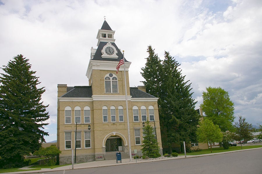 Montana county courthouses