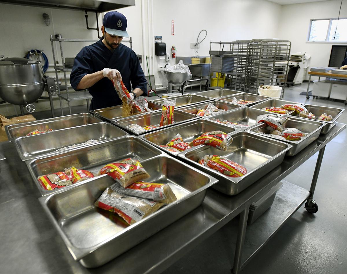 Cinnamon Rolls And Kale Chips Mcps Central Kitchen Dishes Out Healthier School Meals Local News Missoulian Com