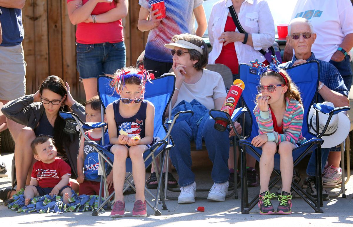 Watch This Corvallis Memorial Day Parade Reverts To Its Roots State Regional Missoulian Com