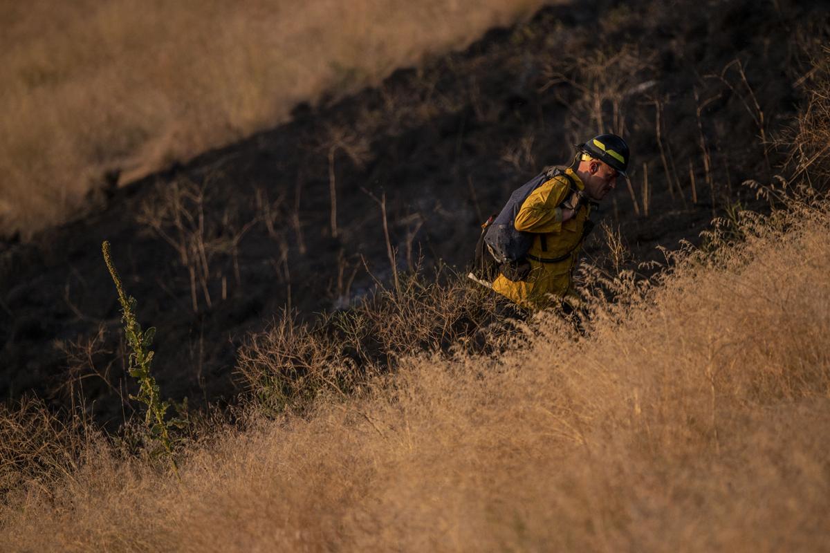 WATCH NOW Sentinel fire 75 contained; firefighters monitor blazes