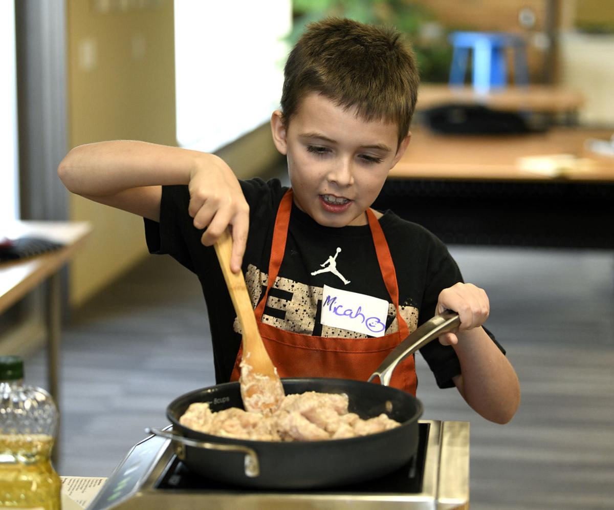 Missoula College Culinary Students Teach Indian Cooking At Food Bank News Missoulian Com