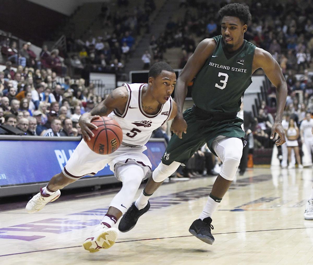 Report Former Montana Grizzlies Player Walter Wright Signs With