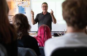 'Father of contemporary a cappella' hosts singing workshops in Helena schools