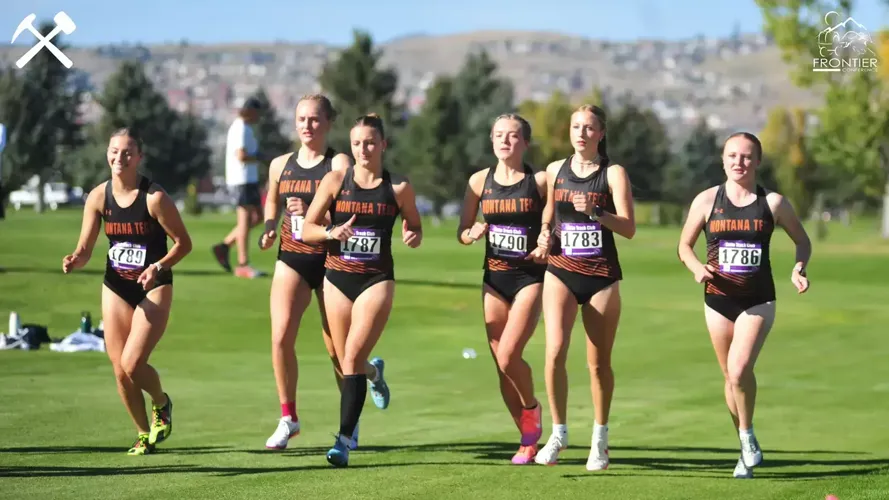 Freshmen lead women's cross country to third at Butte Invitational