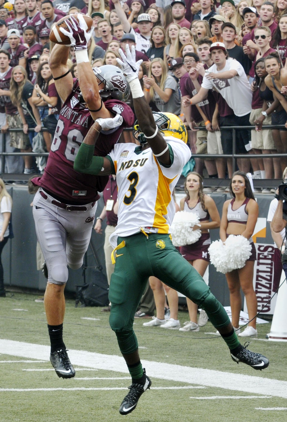 PHOTOS: Montana Defeats North Dakota State | | Missoulian.com