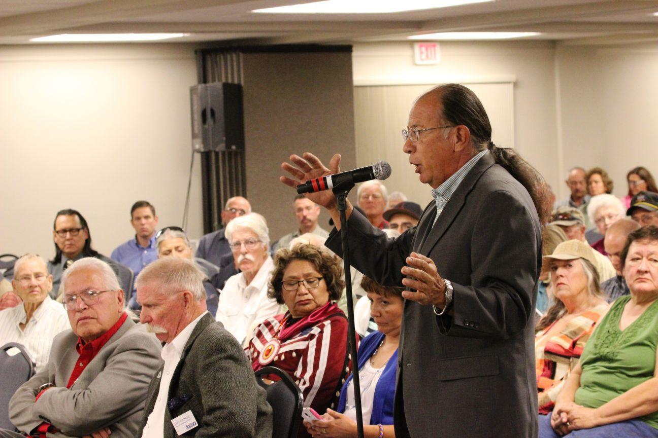 Blackfeet council votes to redraft tribal constitution
