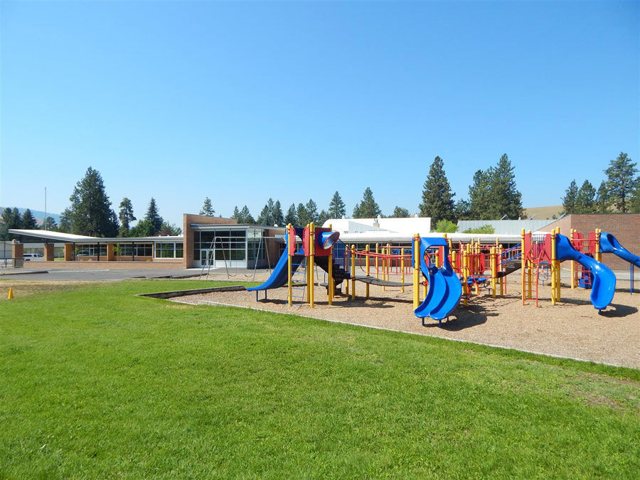 Active Resistance training at Rattlesnake and Lowell elementary schools