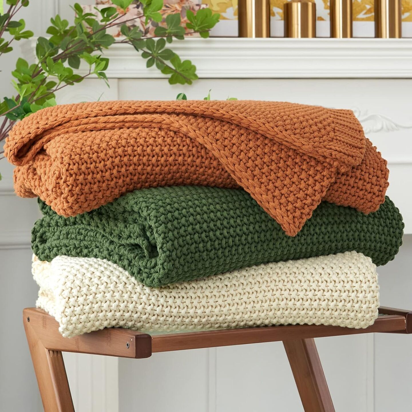 5 cozy throw blankets for fall