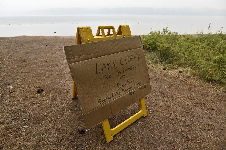 083017-mis-nws-seeley-evacuees-04