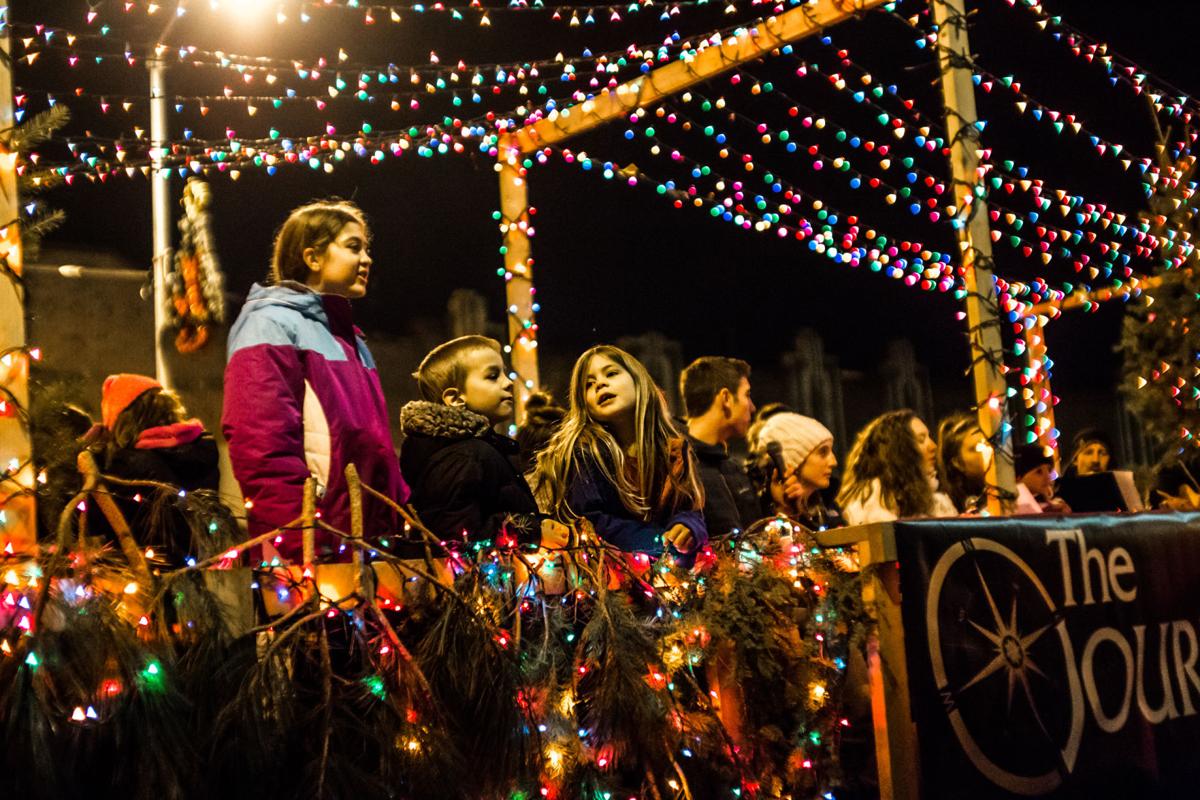 Photos Parade Of Lights Missoula Missoulian Com