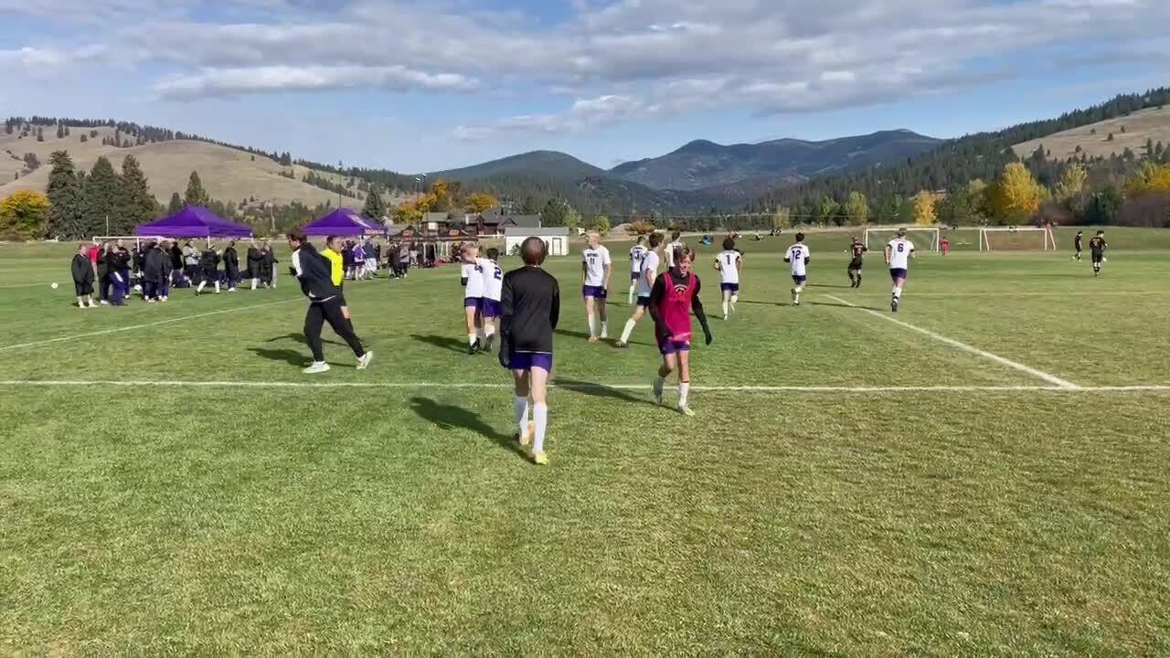 Boomers move game as co-host Australia reaches fever pitch for Matildas at the Women's World Cup