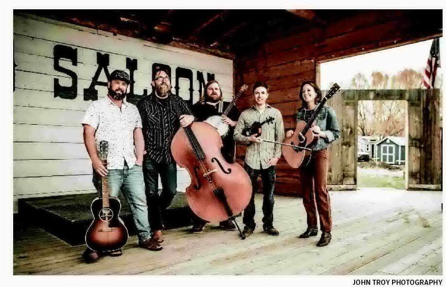 Holiday theater, Laney Lou's last tour