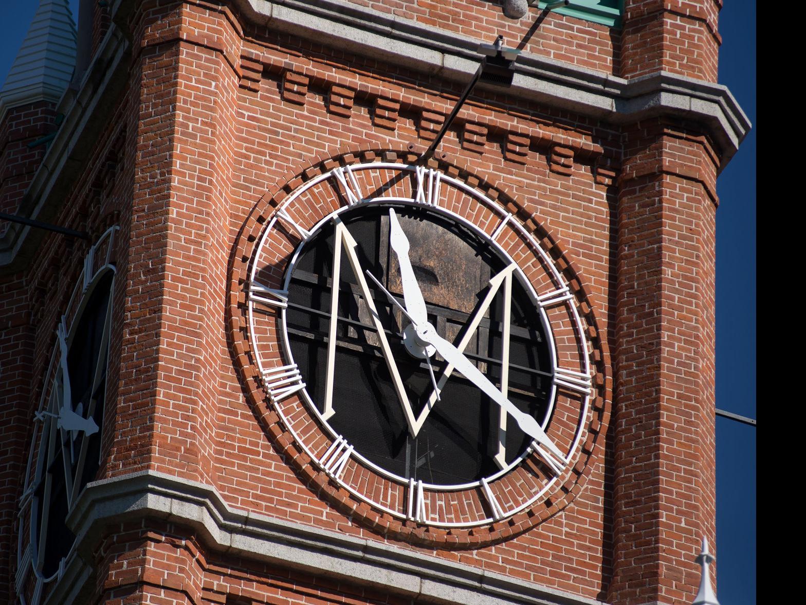 gap-widens-between-um-msu-average-professor-salaries