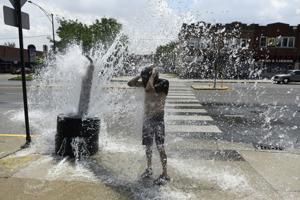 Heat dome and wildfire smoke to blanket much of US