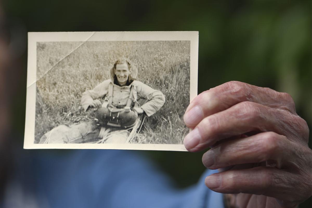Leaps of fate: Surviving smokejumpers relived Mann Gulch disaster until they died ...1200 x 800