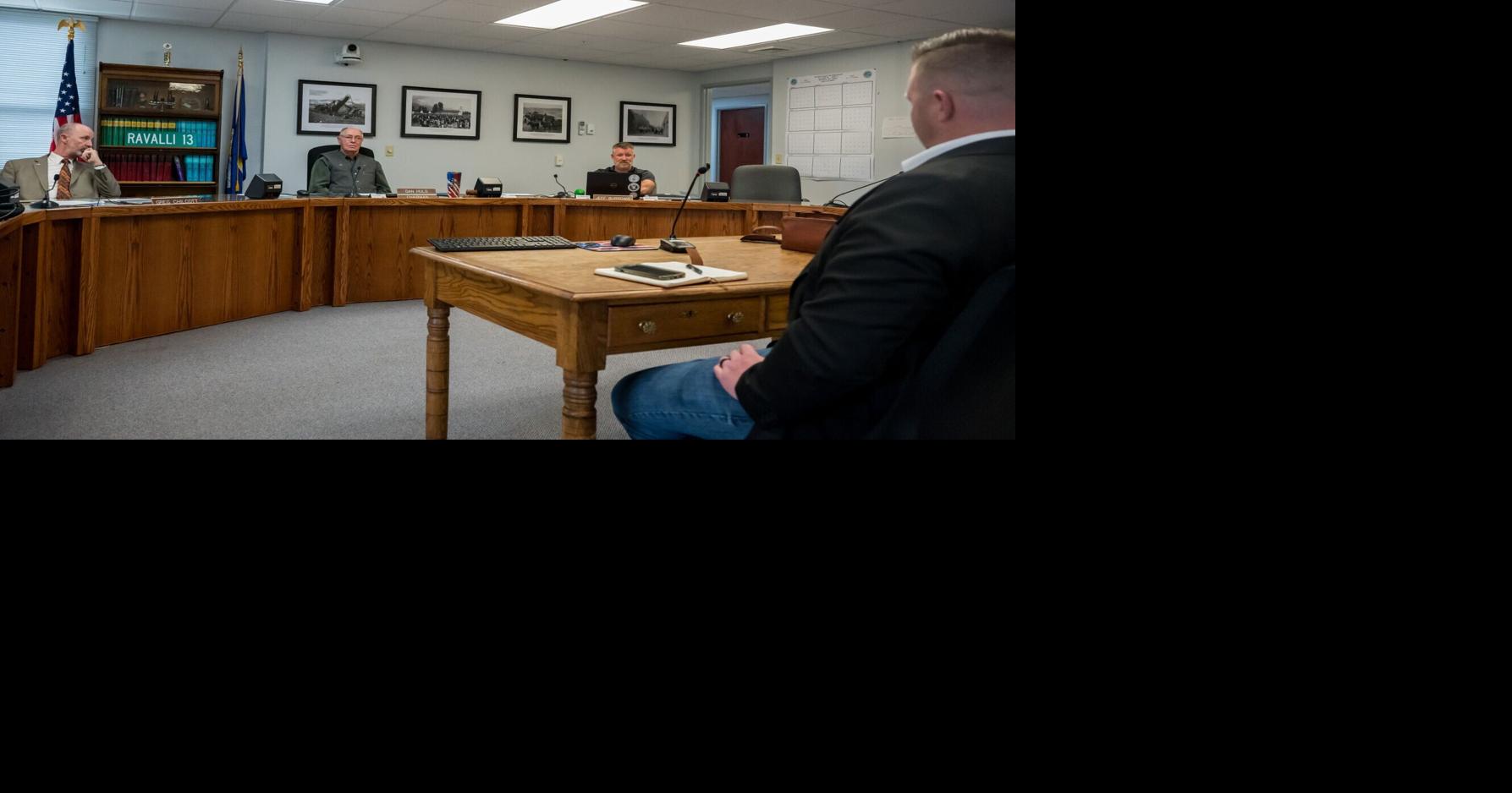 Image for Ravalli County Officials meet with Zinke represenative