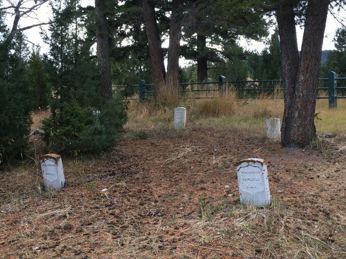 Fort Yellowstone Cemetery