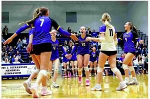 SPARTANS RALLY, EXTEND STREAK