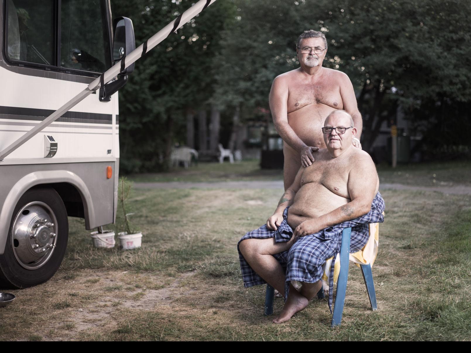 Missoula Photographer Posts Blurred Photos To Protest Banned Nudes