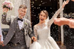 How to control sweat on your wedding day