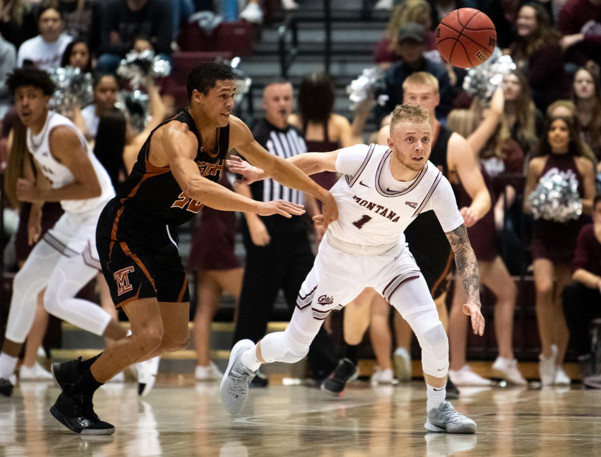 Turnovers Plaguing Montana As Grizzlies Travel To No 25