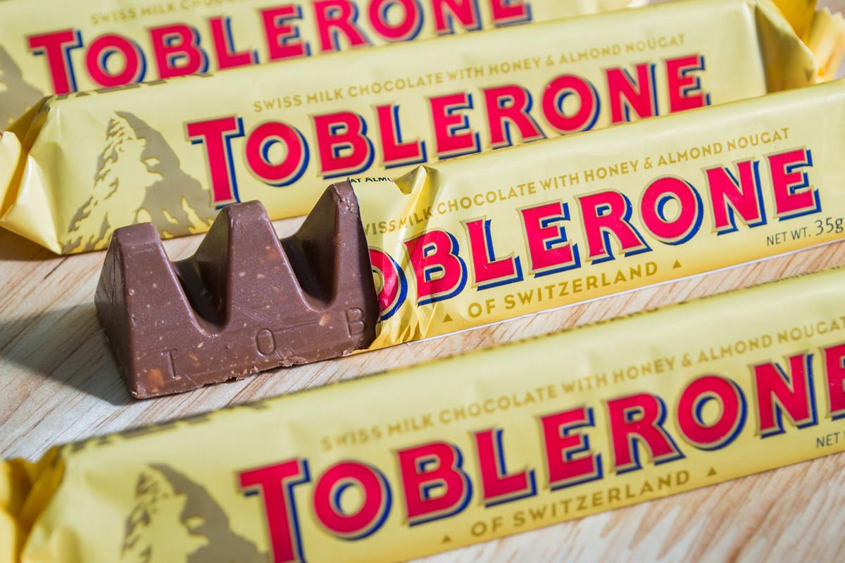 Toblerone Tiny Swiss Chocolate Candy Bars with Honey Almond Nougat Dark  Chocolate Milk Chocolate 125 Ct Gift Bag