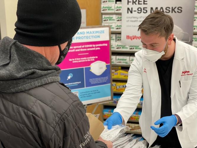 US pharmacies are rolling out free N95 masks as free Covid19 tests