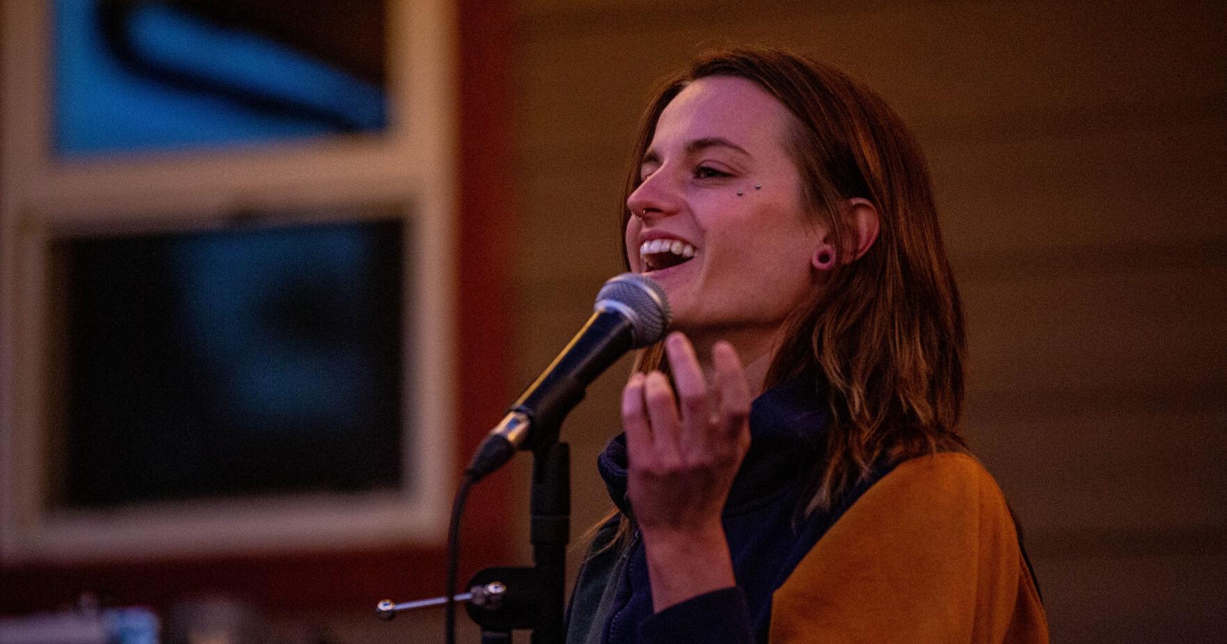 Word Dog opens mic to Missoula writers - Vimarsana News