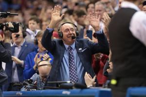 Dick Vitale announces he's progressing well in latest cancer battle