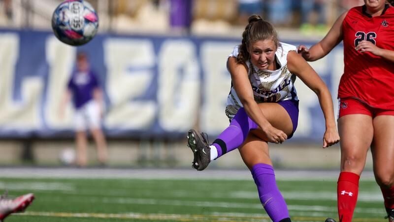 Carroll Women Fall to Firestorm, 1-0