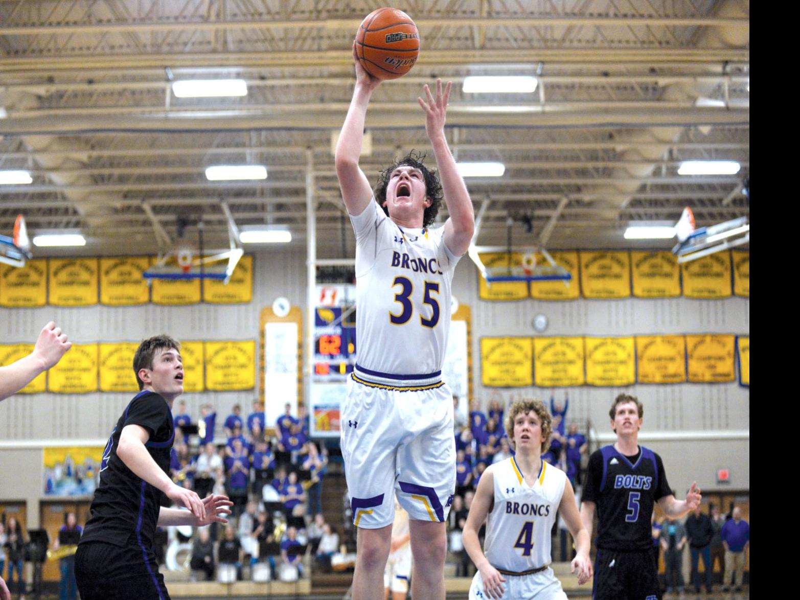 Wyoming Star Sam Lecholat Finds Familiar Feel With Montana State