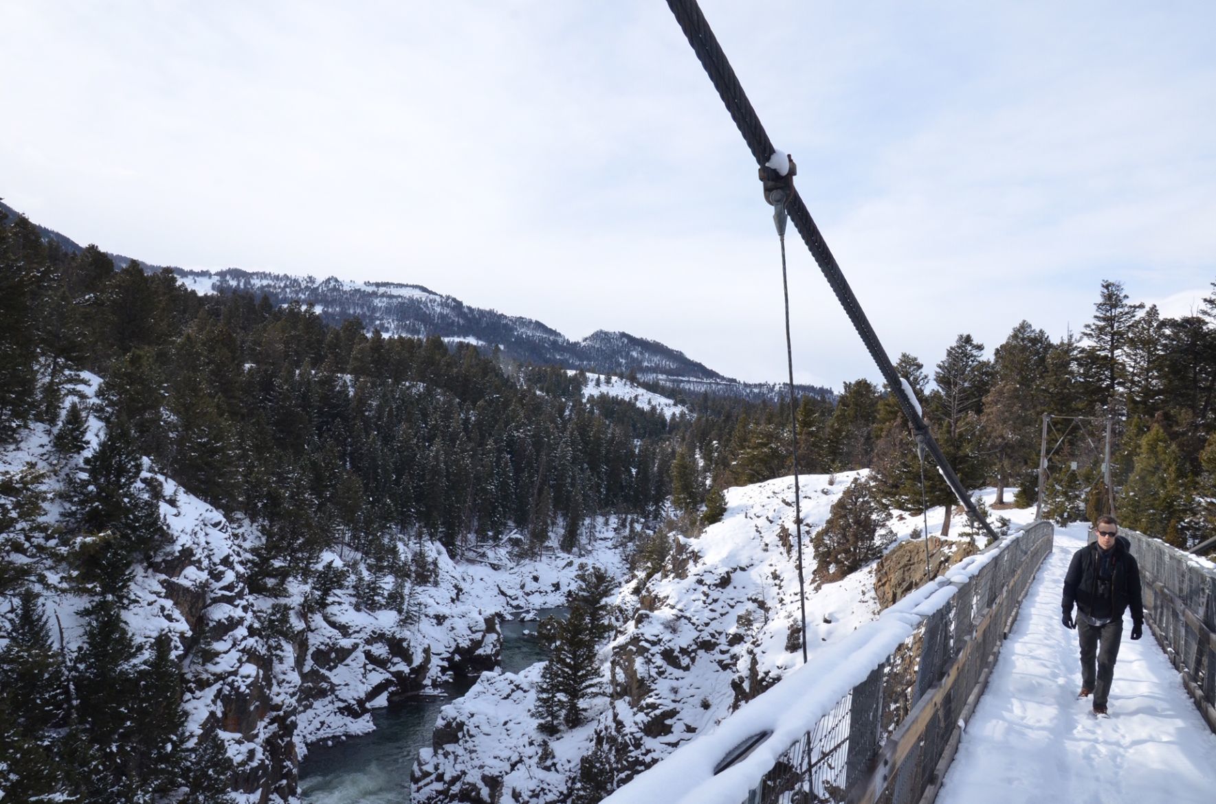 Hellroaring creek trail on sale yellowstone