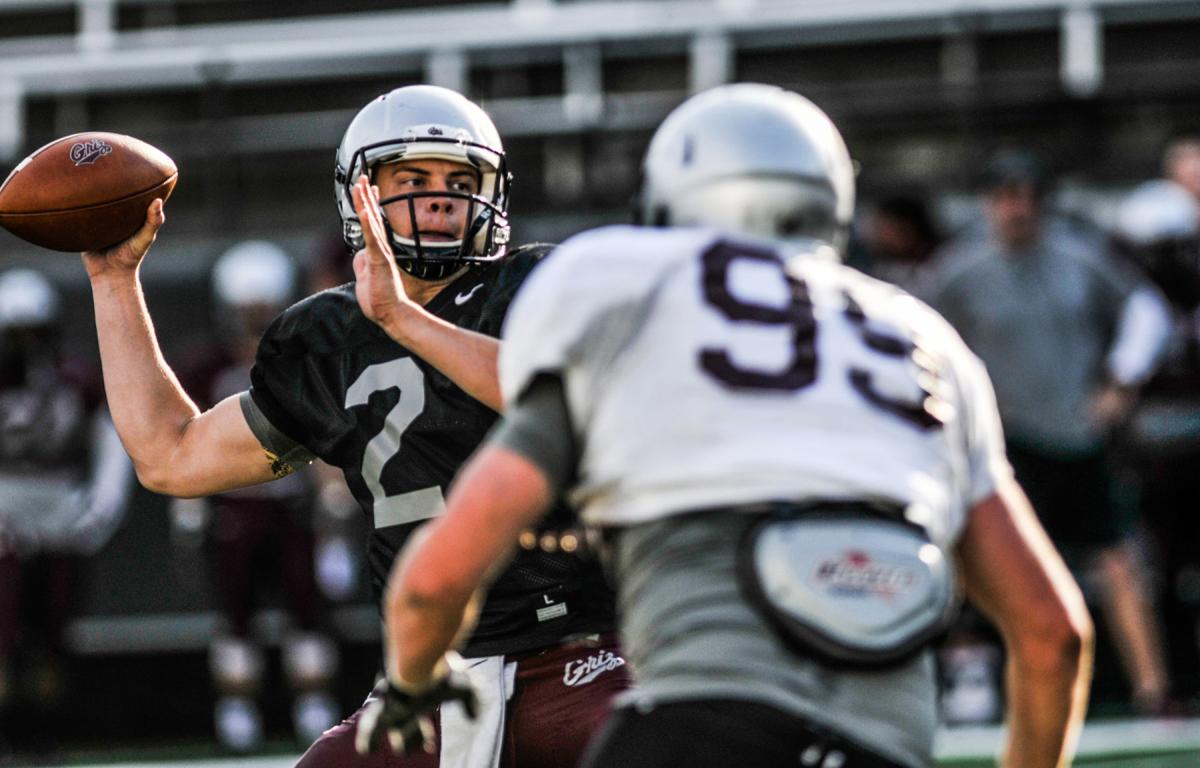 082017 grizscrimmage1 rw.jpg