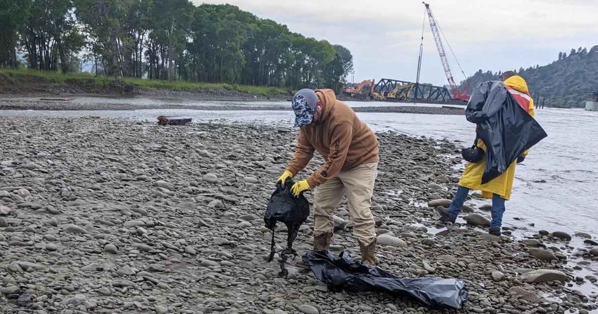 Rebuild starts on railroad bridge that collapsed into river - Vimarsana News