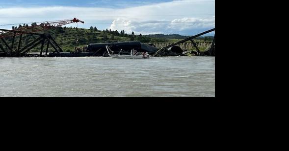 First of 10 train cars removed from Yellowstone River - Vimarsana News