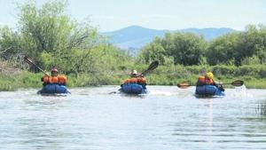 First packrafting trip teaches ins and outs of miniature boats