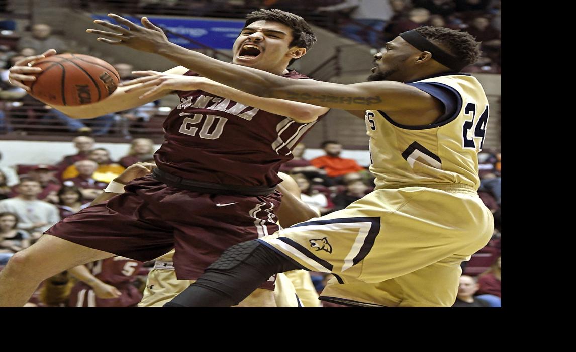 Montana Men S Basketball Sac State Holds Off Griz 92 83