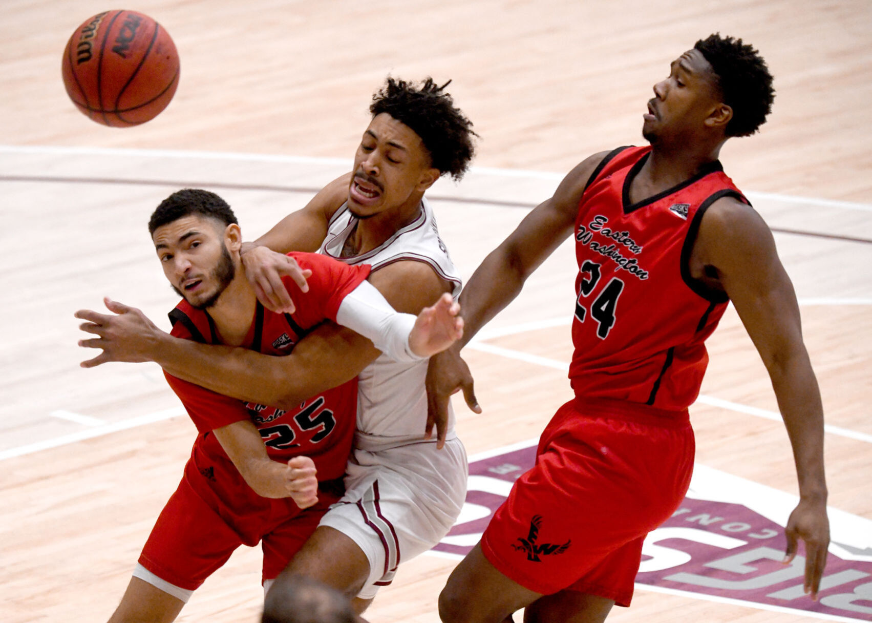 eastern washington university basketball roster