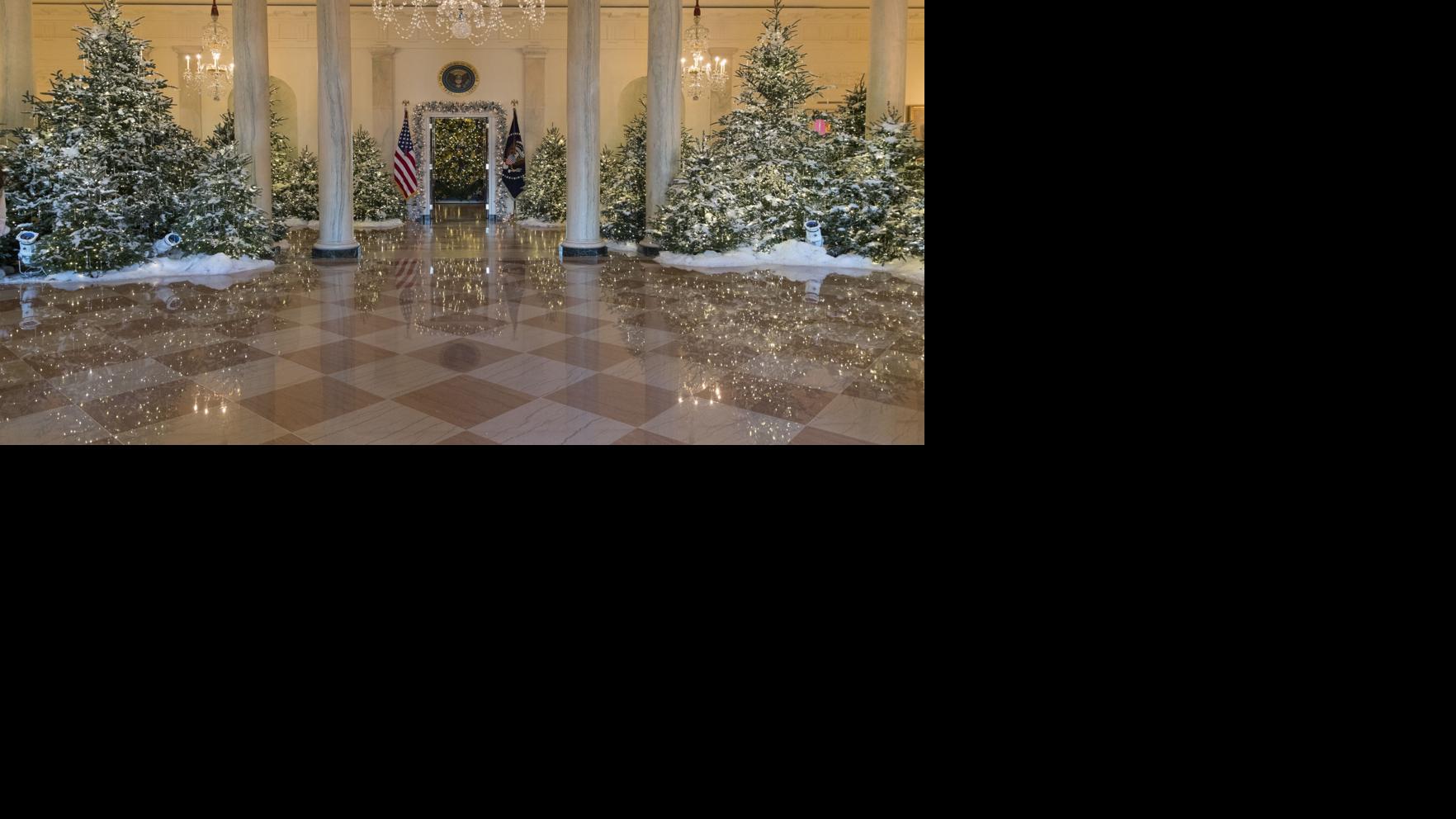 Photos: Melania Trump chooses classic Christmas decor for ...