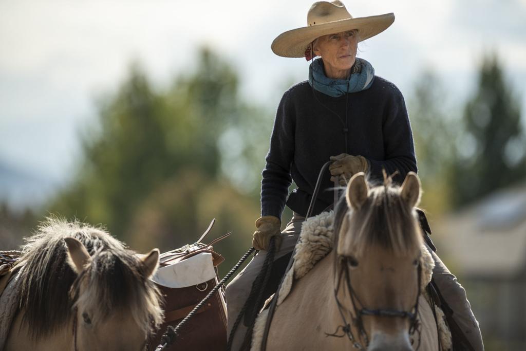 Wallpaper Alone Across America Montana Long Rider Shares Her Stories For iPhone Free