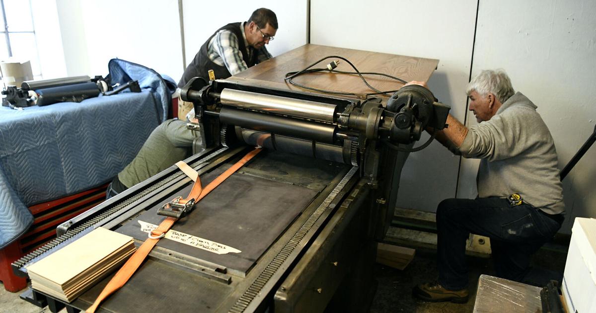 Grasp printer donates letterpress to UM to spur desire in art kind