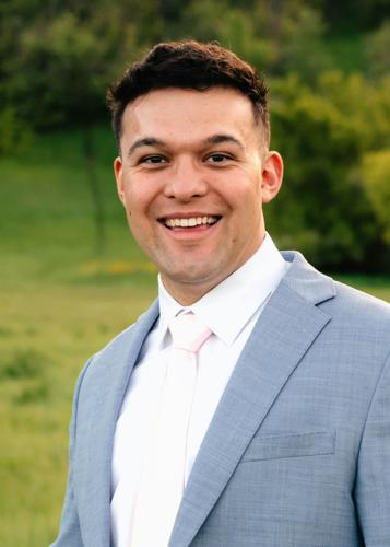 Headshot4.jpg